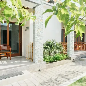 Nyuh Gading By The Lavana Guest house